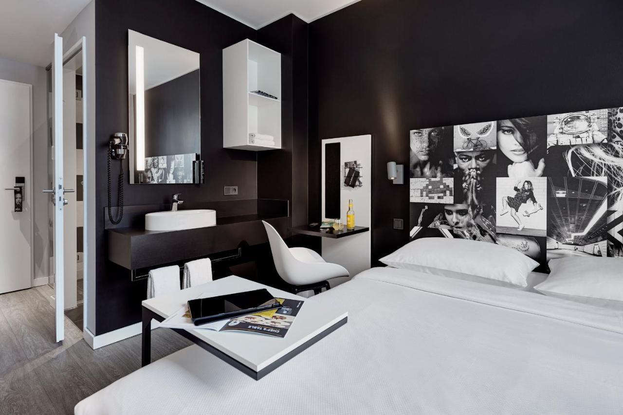 Hotel LÉGÈRE EXPRESS Bielefeld Esterno foto