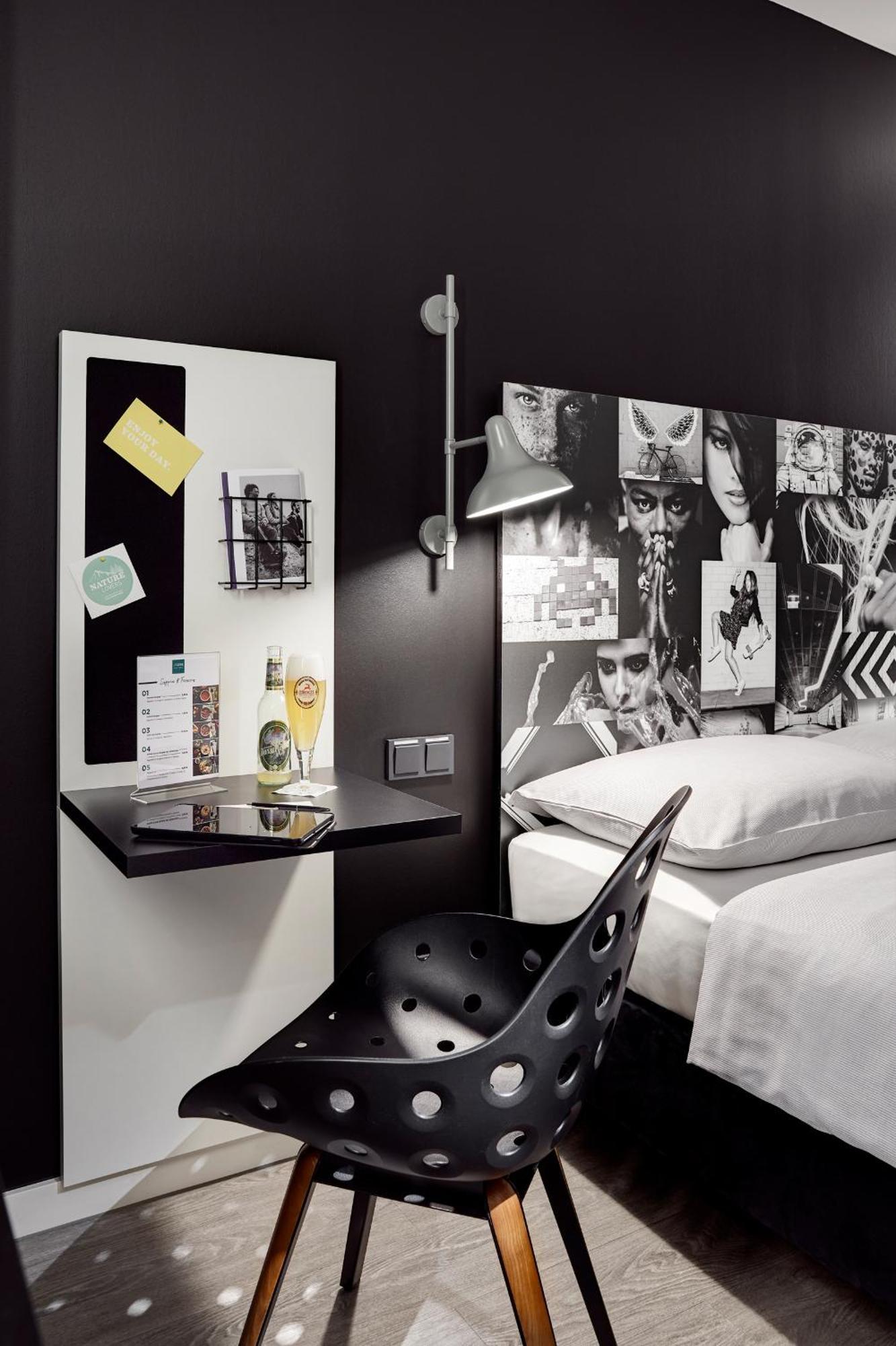 Hotel LÉGÈRE EXPRESS Bielefeld Camera foto