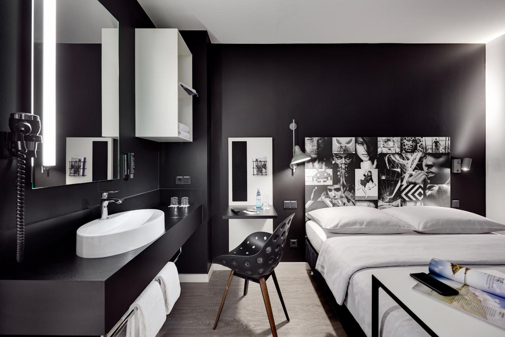 Hotel LÉGÈRE EXPRESS Bielefeld Camera foto